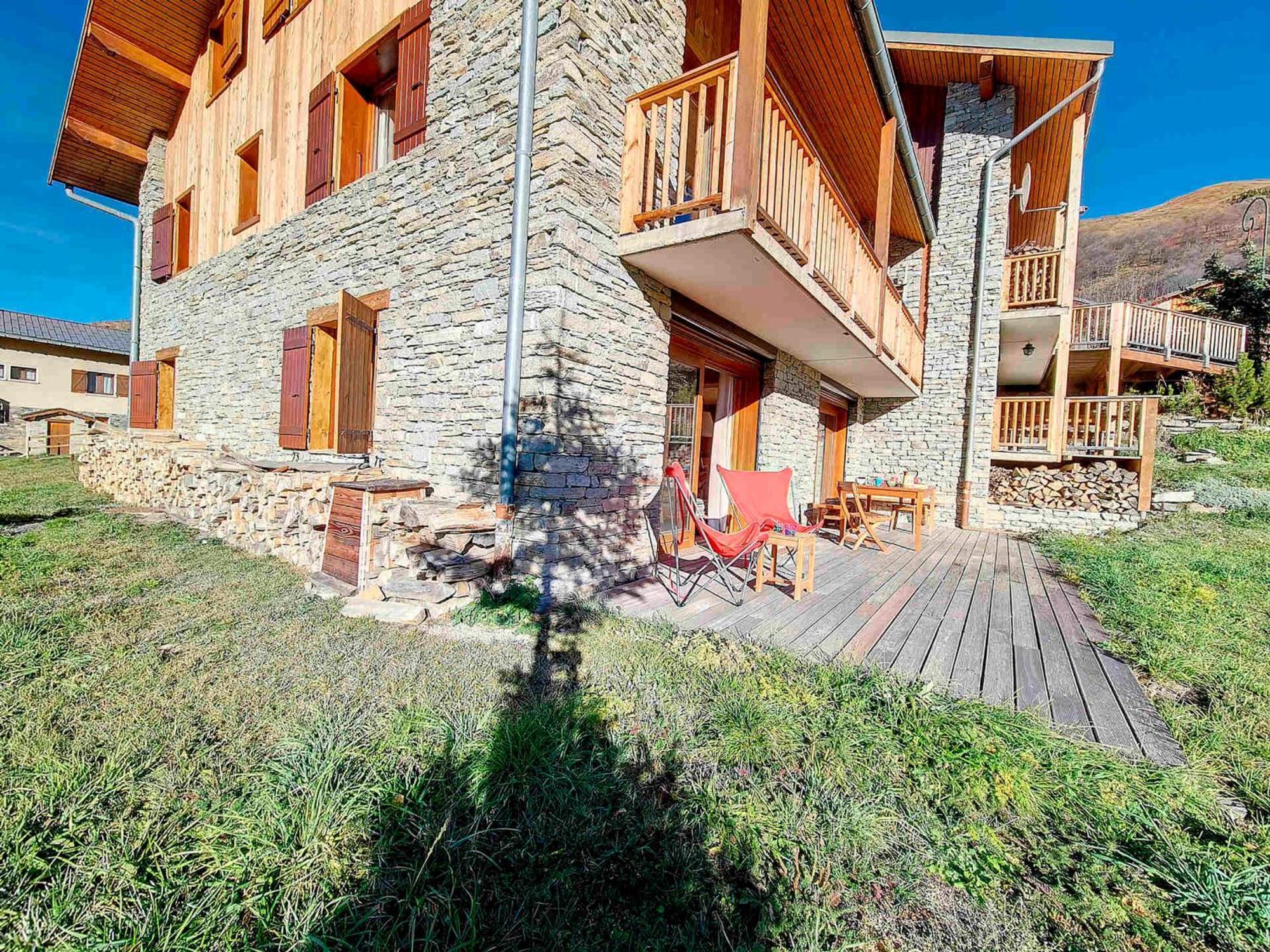 Вилла Chalet Spacieux Avec Cheminee Et Terrasse, Skis Aux Pieds, 10 Pers., Proche Des Menuires - Fr-1-344-1202 Сен-Мартен-де-Бельвиль Экстерьер фото